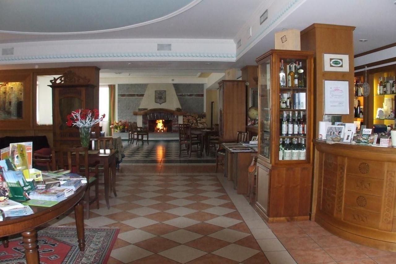 Club Hotel Тенно Екстер'єр фото